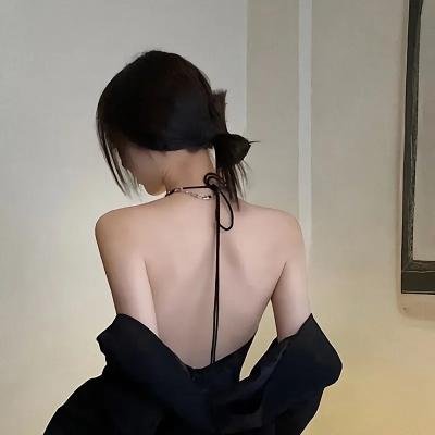无颜之月