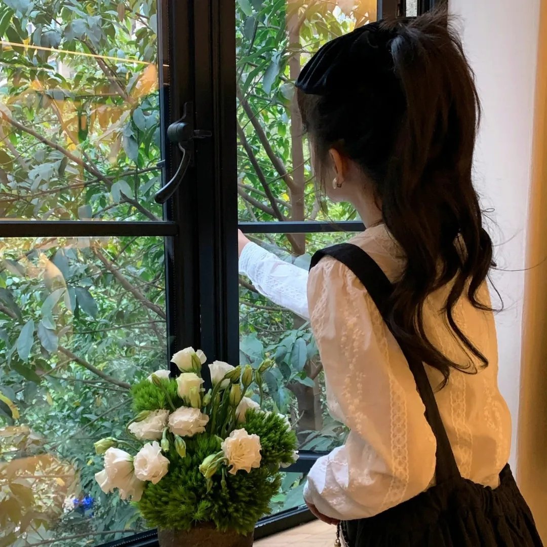 女仆们
